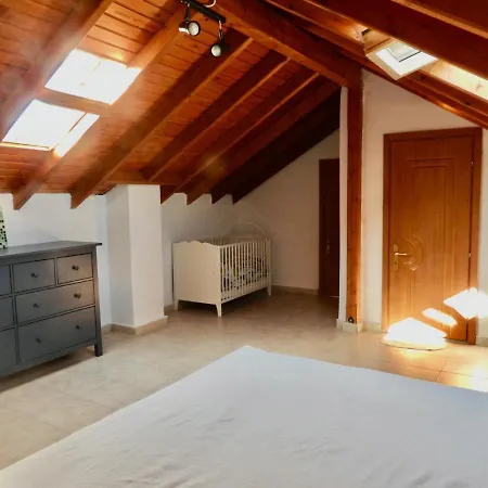 αpartment With Attic *